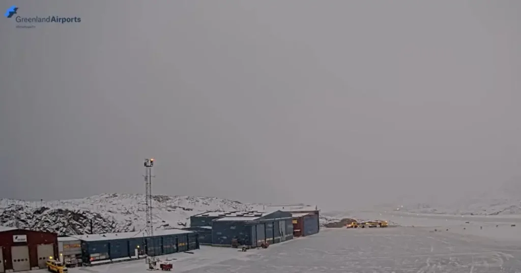 Ilulissat Airport Greenland • Nadine Webdesign Waddinxveen